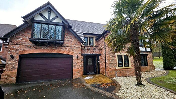 5 Bedroom Detached House For Sale In Stokesby Gardens, Lostock. Bolton., BL6