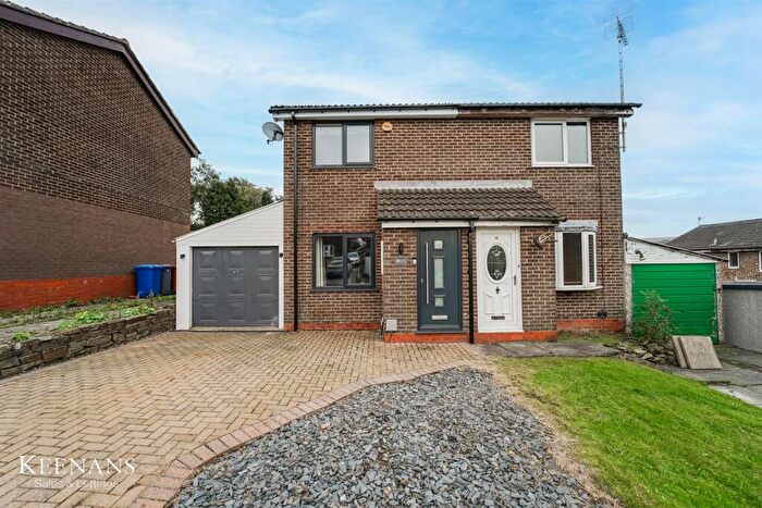 2 Bedroom Semi-Detached House For Sale In Osborne Way, Haslingden, Rossendale, BB4