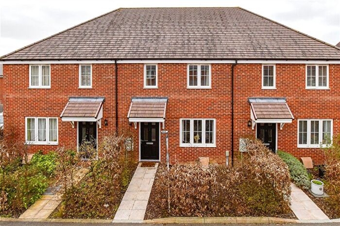 2 Bedroom Terraced House For Sale In Maddocks Close, Paddock Wood, Kent, TN12