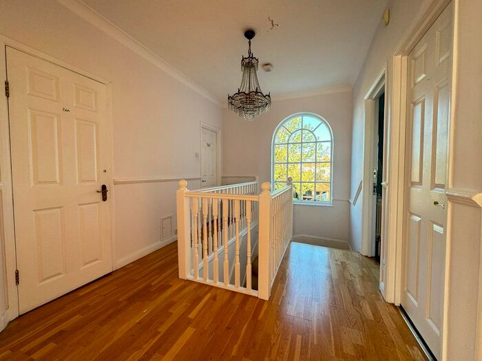 5 Bedroom Terraced House To Rent In Higham Station Avenue, London, E4