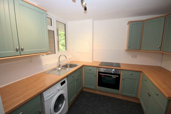 2 Bedroom Maisonette To Rent In Wheeler Street, Maidstone, Kent, ME14