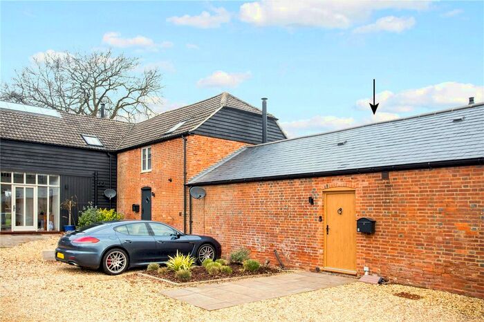 1 Bedroom Property For Sale In Down Farm Barns, Abbotts Ann Down, Andover, Hampshire SP11