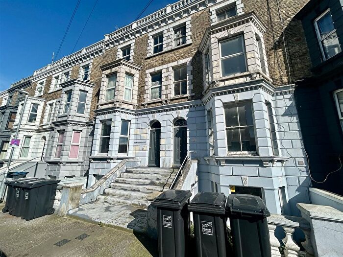 2 Bedroom Flat To Rent In Edgar Road, Cliftonville, Margate, CT9