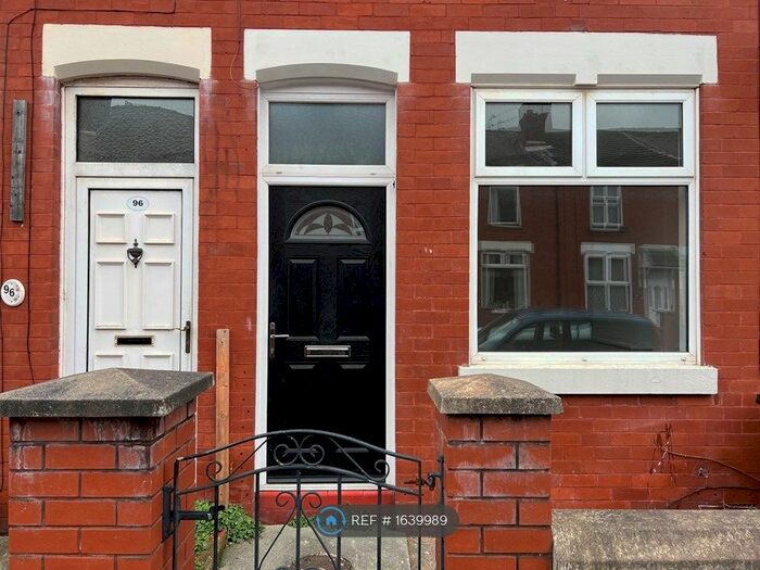 2 Bedroom Terraced House To Rent In Ladysmith Street, Stockport, SK3