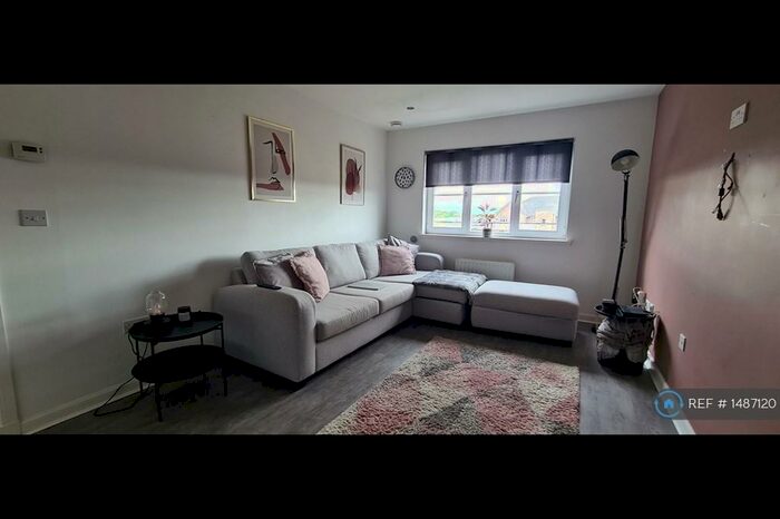 2 Bedroom Flat To Rent In James Weir Grove, Uddingston, Glasgow, G71