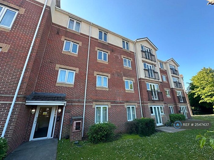1 Bedroom Flat To Rent In West End House, Southampton, SO18