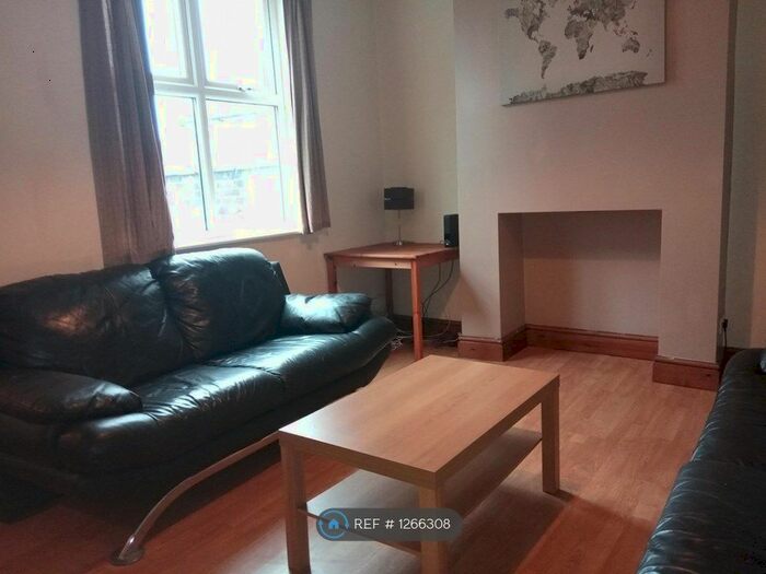 1 Bedroom Property To Rent In Ashford Street, Stoke-On-Trent ST4