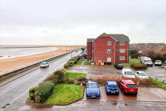 1 Bedroom Apartment For Sale In Selsey Avenue, Clacton On Sea, CO15