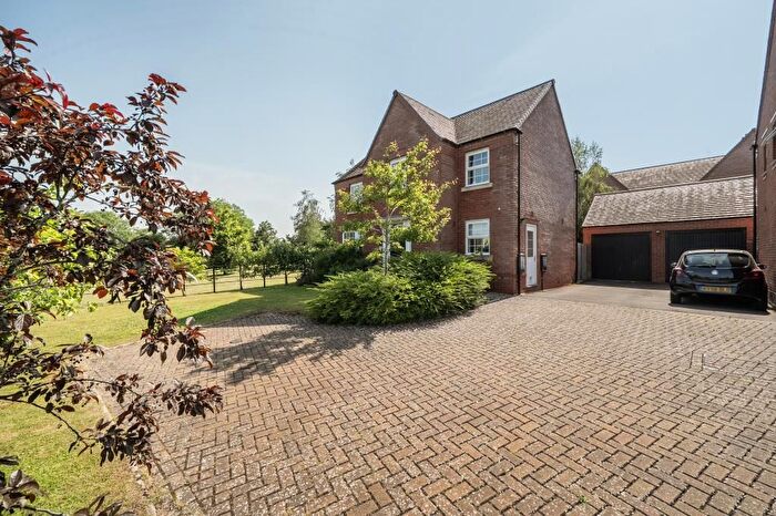 4 Bedroom Detached House For Sale In Tenbury Wells, Worcestershire, WR15