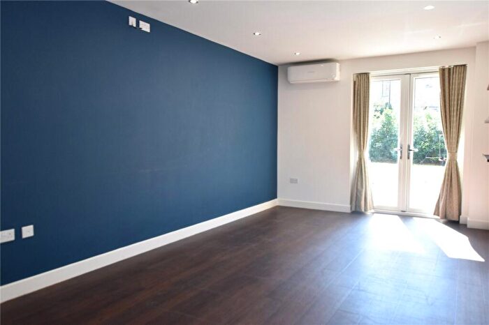 5 Bedroom Detached House To Rent In Chaplin Place, Coulsdon, CR5