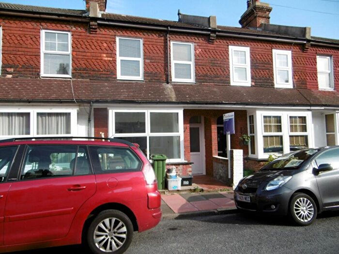 2 Bedroom House To Rent In Winchcombe Road, Eastbourne, BN22