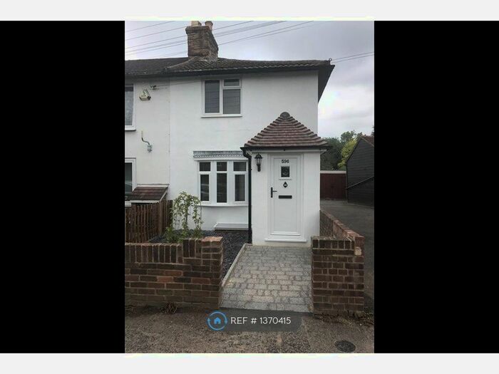 2 Bedroom End Of Terrace House To Rent In Loose Road, Maidstone, ME15