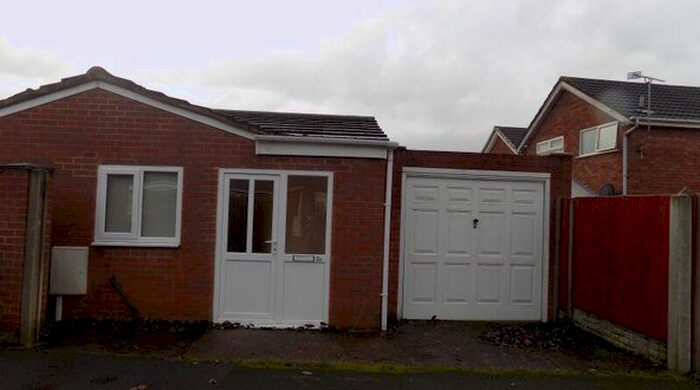 1 Bedroom Bungalow To Rent In Haines Close, Sinfin, DE24
