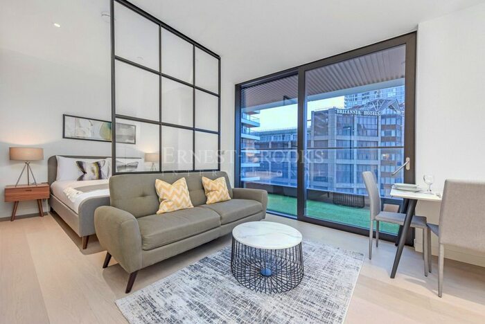 Studio To Rent In Bagshaw Building, The Wardian, Canary Wharf, E14