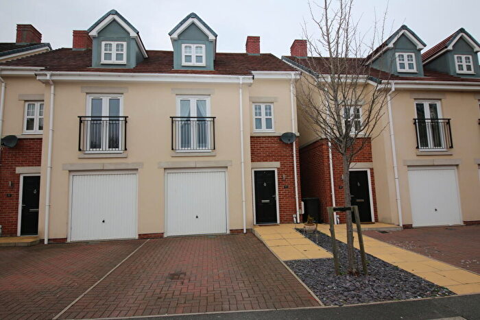 3 Bedroom Semi-Detached House To Rent In Aidan Gardens, Belmont, Durham, DH1