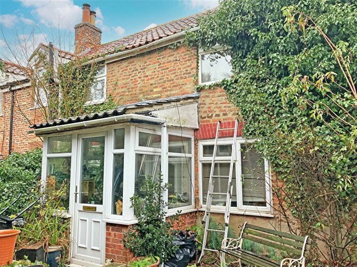 2 Bedroom End Of Terrace House For Sale In Lynn Road, Setchey, King'S Lynn, PE33