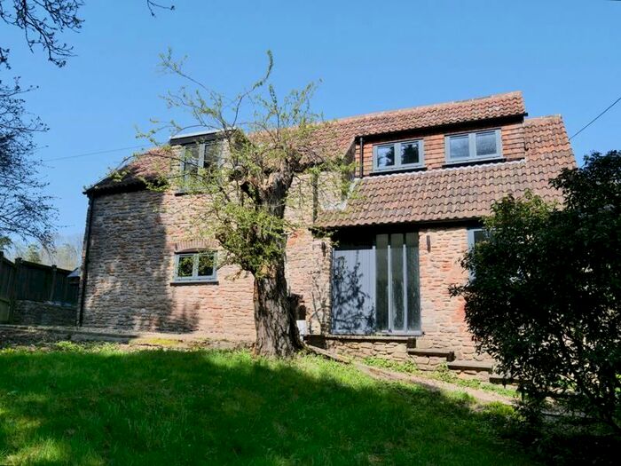 2 Bedroom Cottage To Rent In Walcombe Lane, Wells, BA5