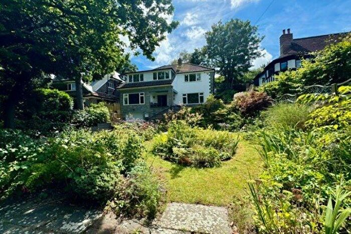 4 Bedroom Detached House To Rent In Ipswich Road, Bournemouth, BH4