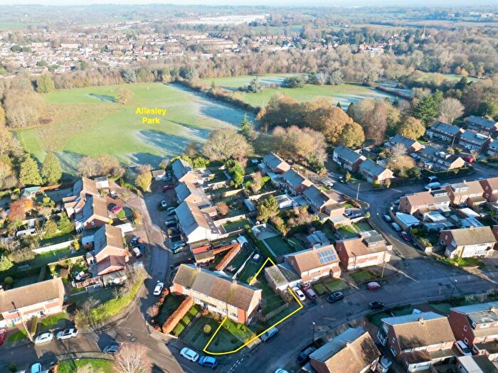 3 Bedroom End Of Terrace House For Sale In Frilsham Way, Allesley Park, Coventry - Full Refurbished Corner Plot, CV5