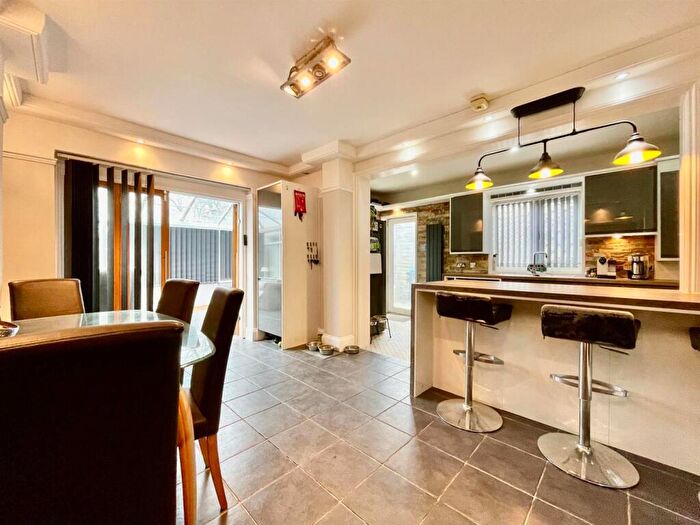 3 Bedroom Detached House For Sale In Paddington Grove, Bournemouth, BH11