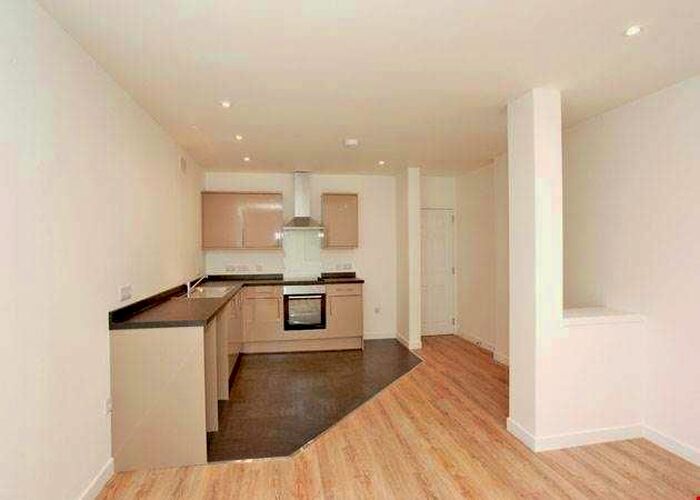2 Bedroom Flat To Rent In Eagle House, Shore Lane, Aberdeen, AB11