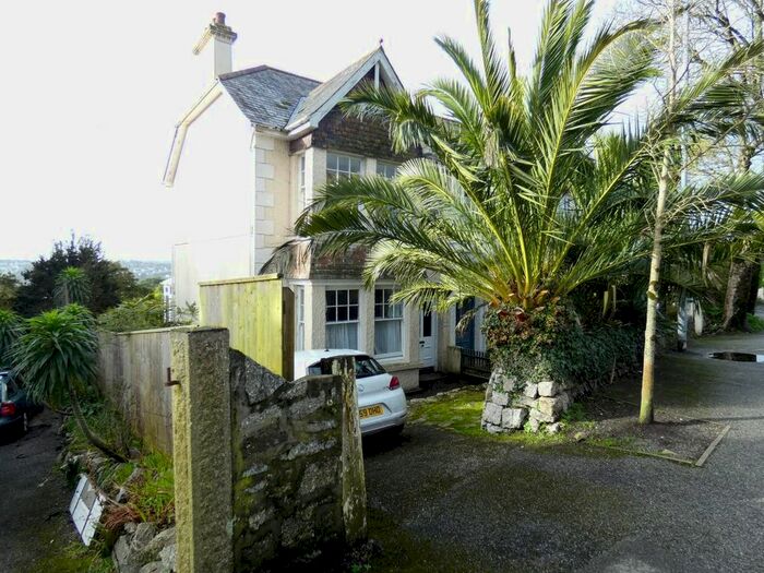 7 Bedroom Property To Rent In Western Terrace, Falmouth, TR11