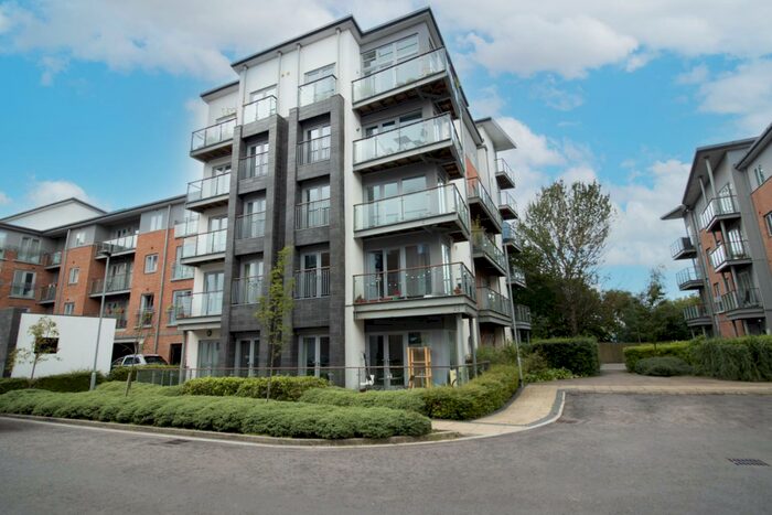 2 Bedroom Apartment To Rent In Bittern House, Worsdell Drive, Gateshead, NE8