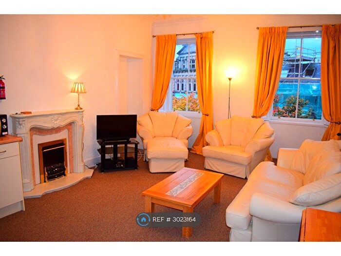 2 Bedroom Flat To Rent In High Street, Elgin, IV30