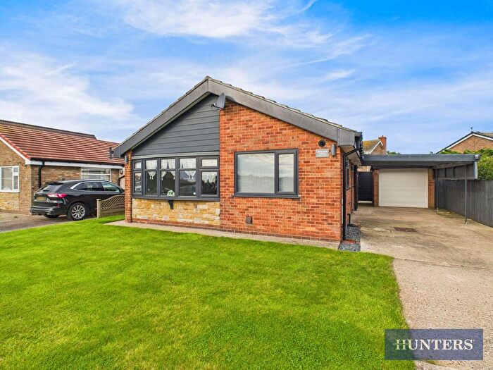 2 Bedroom Detached Bungalow For Sale In Grovehill Road, Filey, YO14