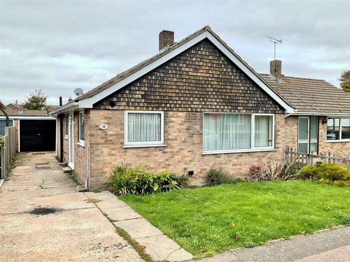 2 Bedroom Semi-Detached Bungalow To Rent In Chestnut Close, Whitfield, Dover, CT16