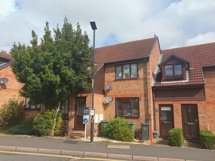 1 Bedroom Apartment To Rent In Sylvan Drive, Newport, PO30