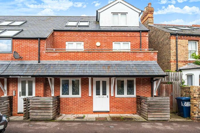 1 Bedroom Flat For Sale In East Oxford, Oxford, OX4