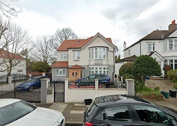 7 Bedroom Detached House To Rent In Coniston Road, Bromley, BR1