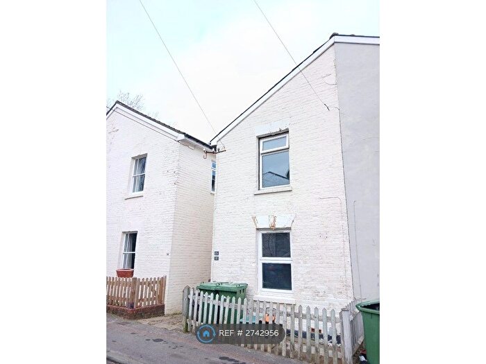 1 Bedroom Flat To Rent In Hill Street, Tunbridge Wells, TN1