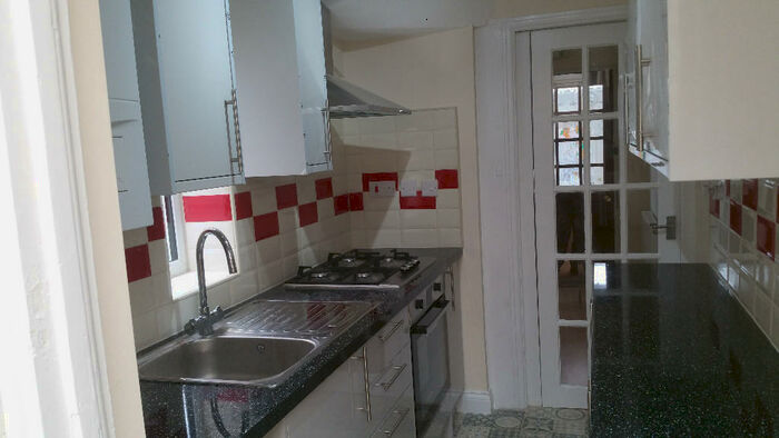 2 Bedroom End Of Terrace House To Rent In Roch Avenue, Edgware, HA8