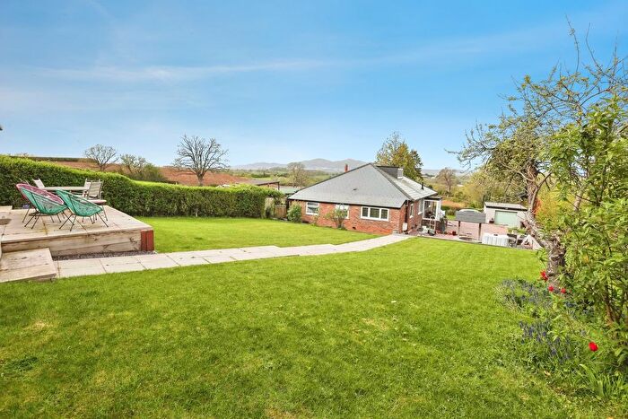 3 Bedroom Bungalow For Sale In Malvern Road, Powick, Worcester, Worcestershire, WR2