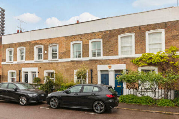 Studio To Rent In Baring Street, London, N1