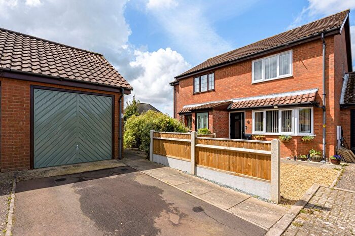 2 Bedroom Semi Detached House For Sale In Wells Avenue, North Walsham, NR28