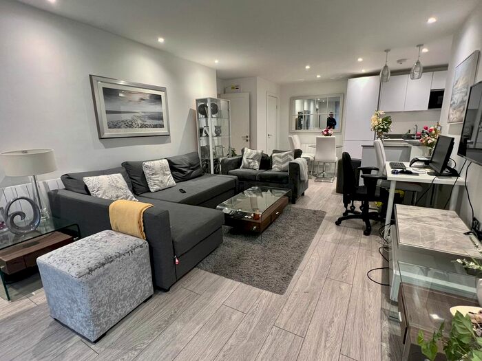 2 Bedroom Flat To Rent In Apartment C, Clemence House, Cheadle, Cheshire, SK8