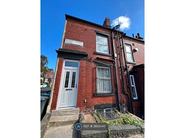 2 Bedroom Terraced House To Rent In Quarry Mount Place, Leeds, LS6