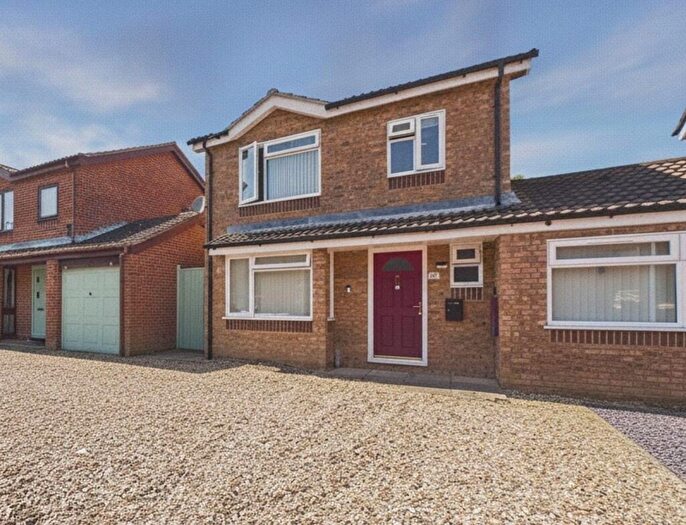 4 Bedroom Detached House For Sale In Patrick Road, Long Stratton, Norwich, NR15