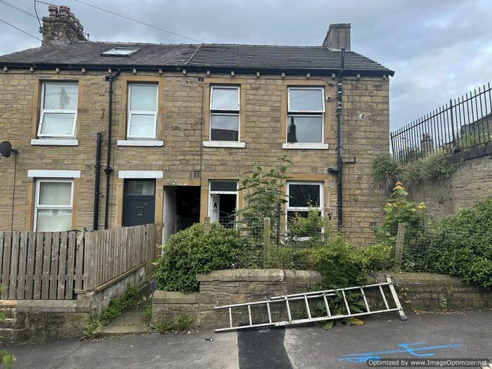 2 Bedroom Terraced House To Rent In Scholes Road, Huddersfield, West Yorkshire, HD2