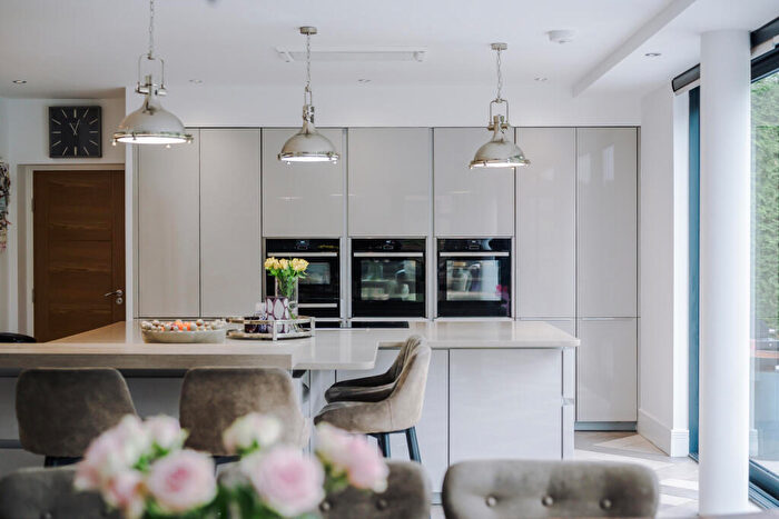 5 Bedroom Detached House For Sale In Moss Lane, Styal, Wilmslow, Cheshire, SK9