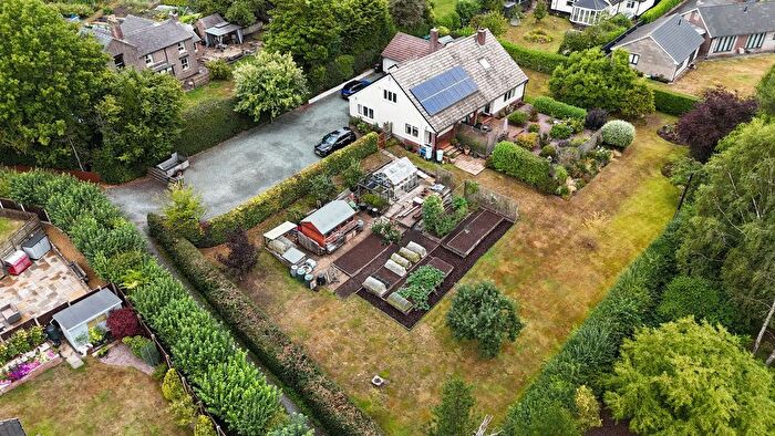 4 Bedroom Detached Bungalow For Sale In Quarry House Lane, Market Drayton, TF9