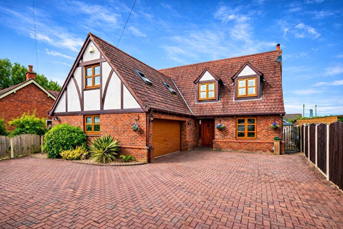 5 Bedroom Detached House For Sale In Hesketh Lane, Tarleton, PR4