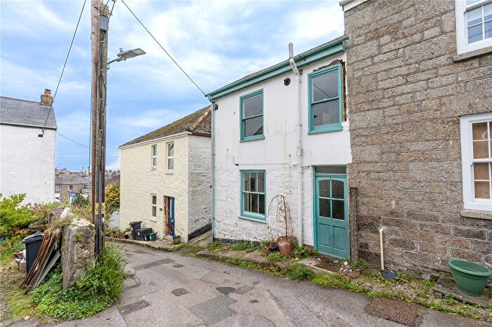 2 Bedroom Terraced House For Sale In Clifton Hill, Newlyn, Penzance, TR18