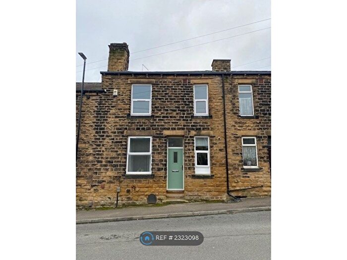 2 Bedroom Terraced House To Rent In Kirkham Street, Leeds, LS13