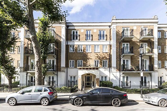 2 Bedroom Flat To Rent In Russell Road, London, W14
