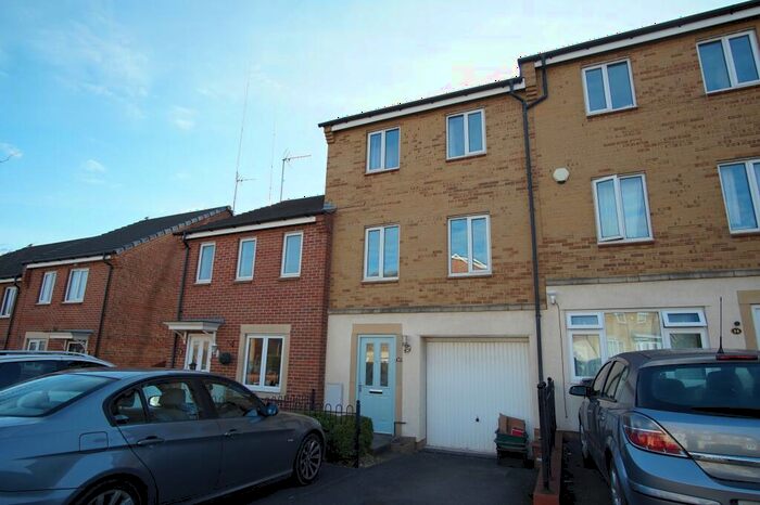 3 Bedroom Terraced House To Rent In Cropthorne Road South, Horfield, Bristol, BS7