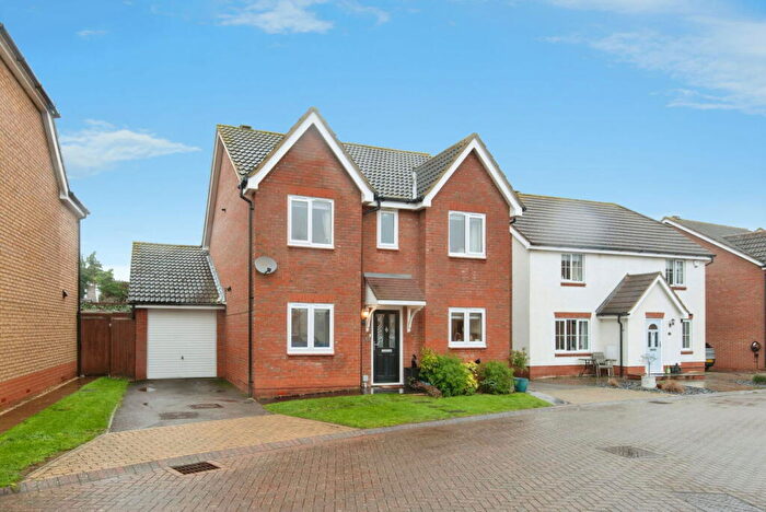 4 Bedroom Detached House For Sale In Coneygate, Meppershall, Shefford, SG17